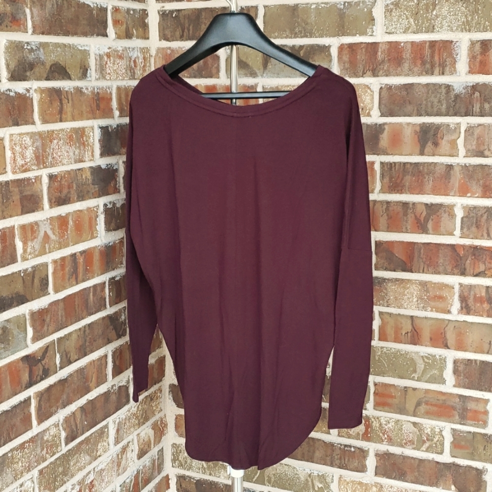 Maroon Oversized Sweater - Picture 2 of 5